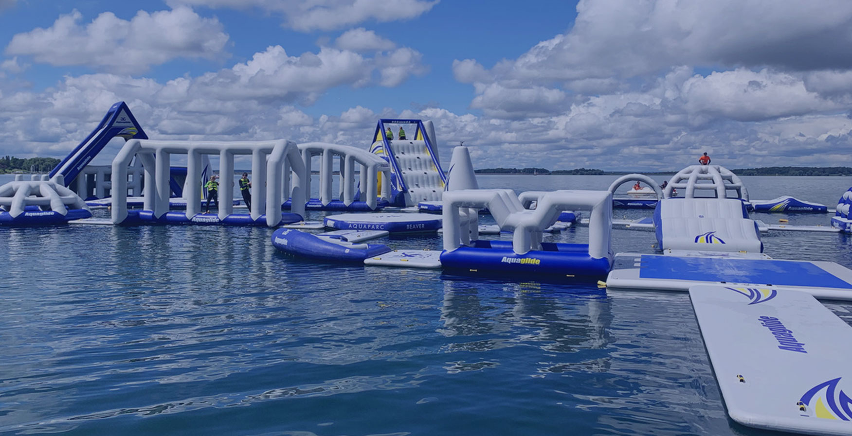 BEAVER AQUA PARK - Parc Gonflable du Lac de la Forêt d’Orient